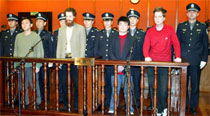 DVD_pirates_in_court.jpg