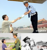 Thirsty police at Tian'anmen Square JDM050622waters.jpg