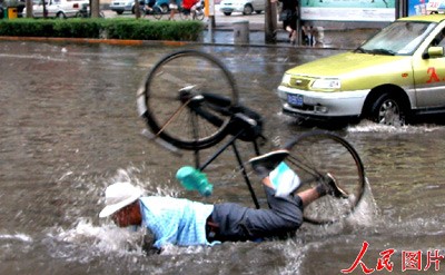 JDM070803bike.jpg
