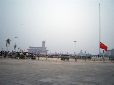 tiananmen_flaglowering.jpg