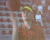yao_ball1015s.jpg